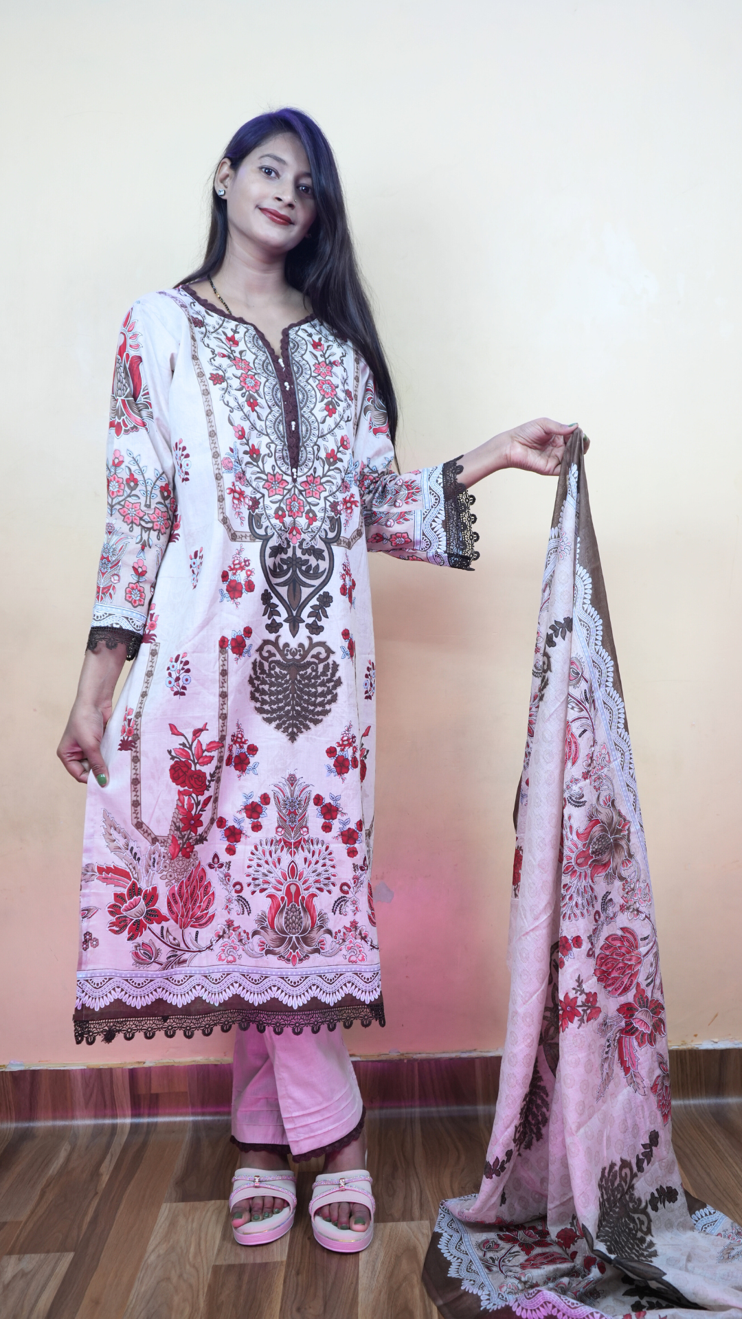 Gulabi Raag Co-ord Lawn Suit