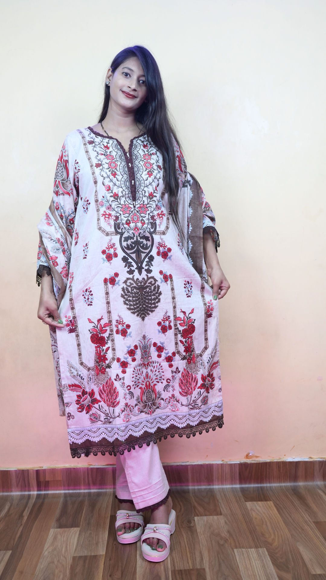Gulabi Raag Co-ord Lawn Suit