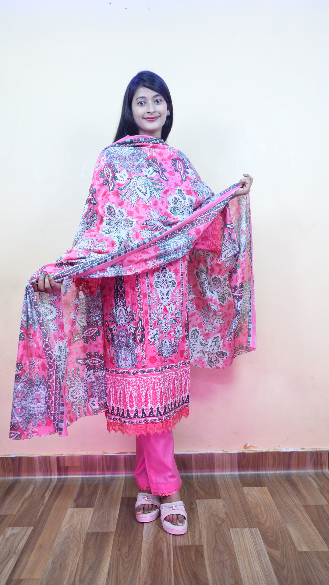 Noor-e-Rang Co-ord Lawn Suit
